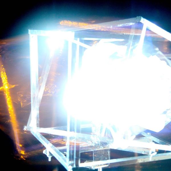 Lichtspur · Blitzlicht — RAUM 11, Markus Wintersberger 2011/2012